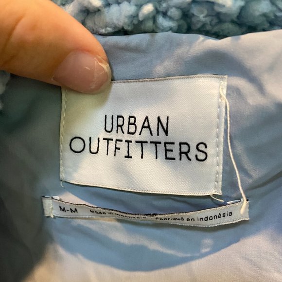 URBAN OUTFITTERS SKY BLUE DRAWSTRING TEDDY JACKET - Picture 5 of 5